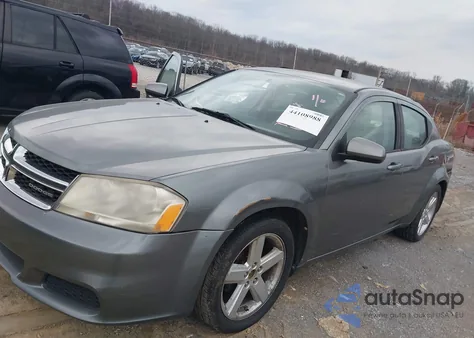 2011 Dodge Avenger Mainstreet z USA, uszkodzony, nr VIN 1B3BD1FBXBN605226